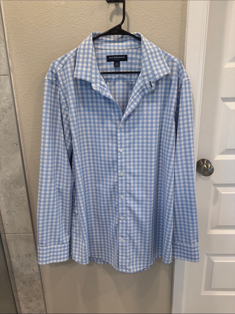 Mizzen+Main Light Blue and White Gingham Dress Shirt